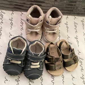 Baby shoes 3-6mo